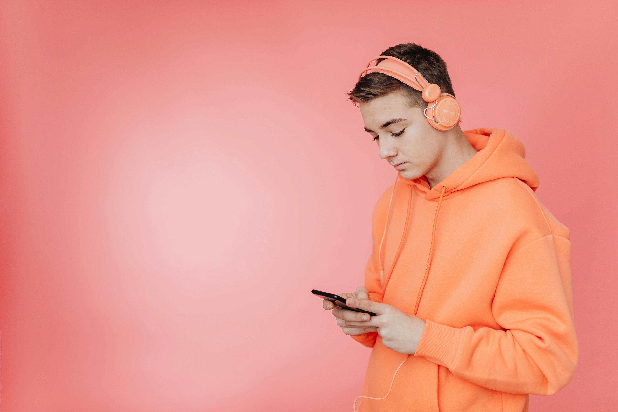 Why Gen Z Craves Clarity: The Digital Noise Problem